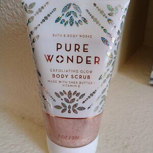 BN BATH BODY WORKS EXFOLIATING GLOW BODY SCRUB SHEA BUTTER VITAMIN E FULL SIZE